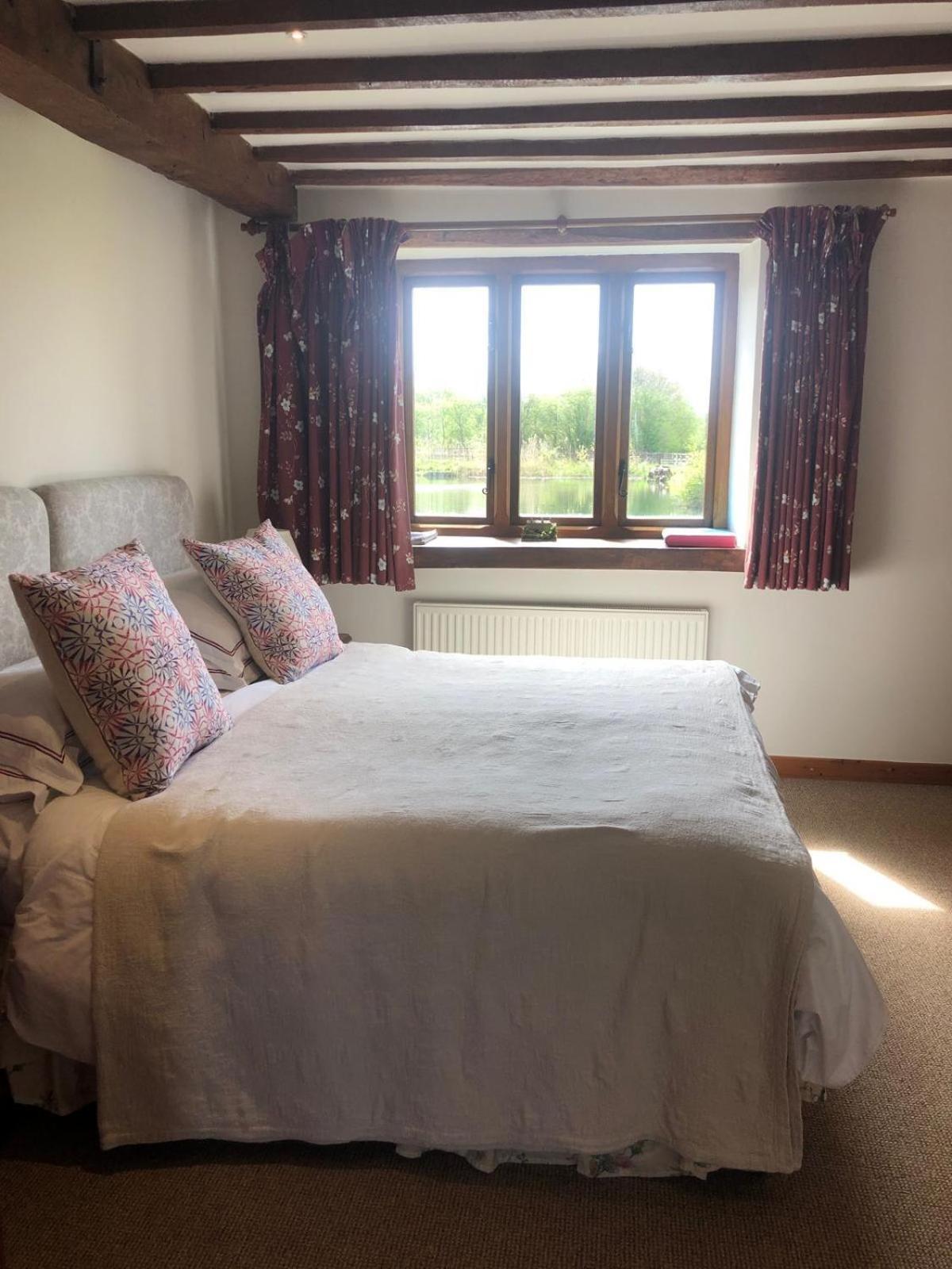 Astwell Mill Bed and Breakfast Helmdon Eksteriør billede